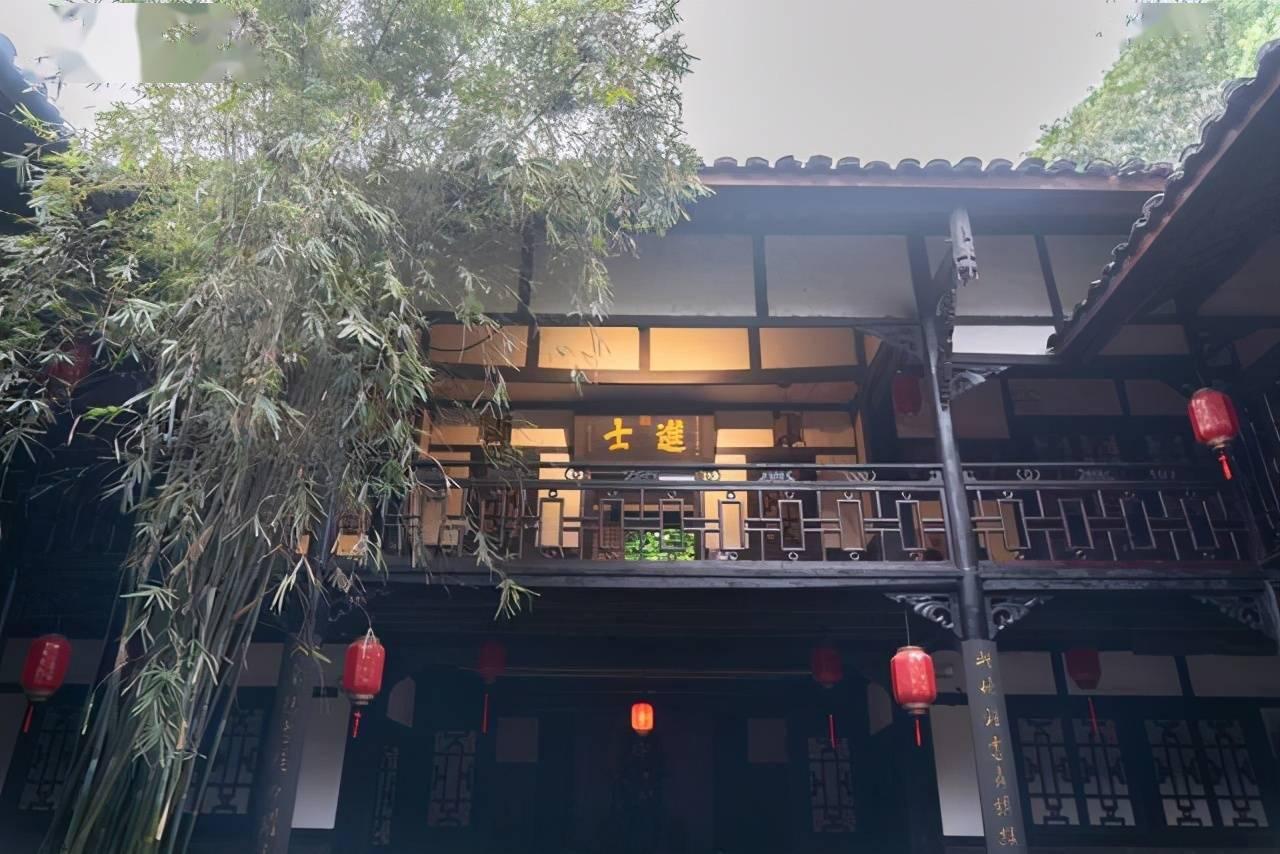 虫虫助手下载